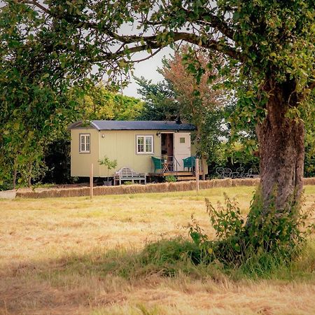 The Abberton Shepherds Hut Evesham Exteriér fotografie