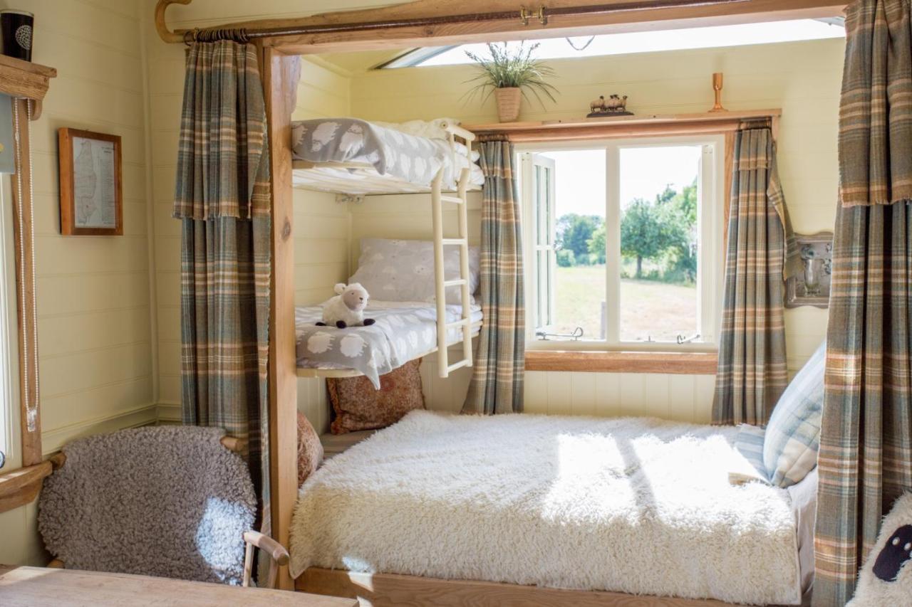 The Abberton Shepherds Hut Evesham Exteriér fotografie